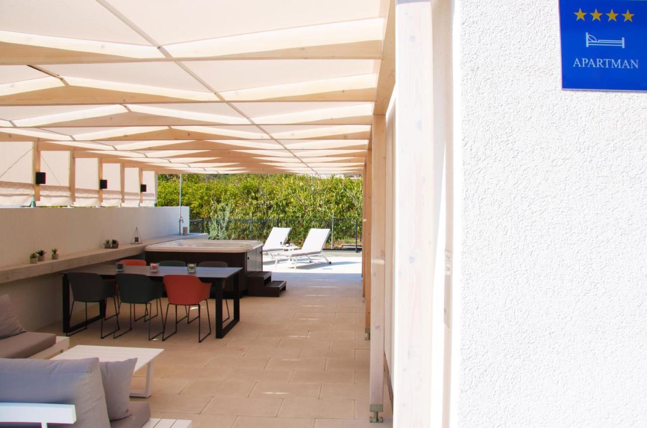 Apartment Kate Τρογκίρ Εξωτερικό φωτογραφία